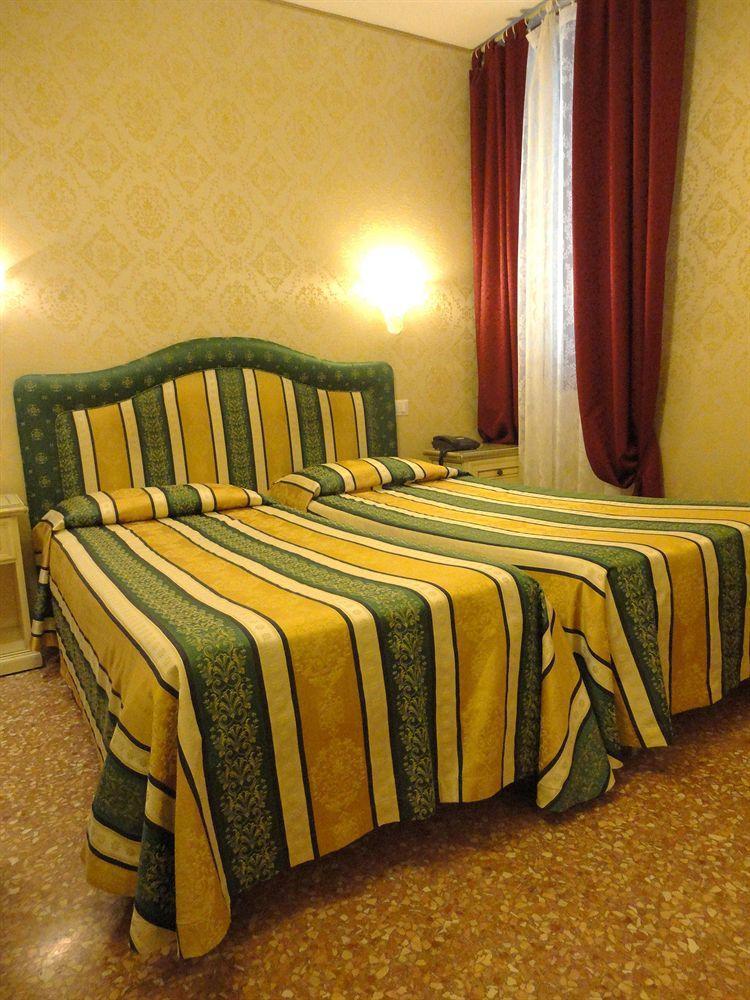 Residenza La Campana Gasthof 3*